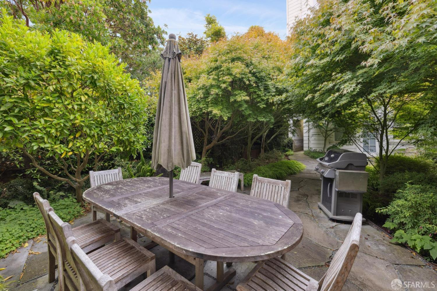 Detail Gallery Image 10 of 87 For 2740 Union St, San Francisco,  CA 94123 - – Beds | – Baths
