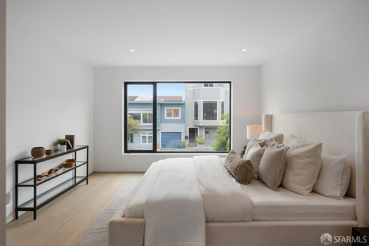 Detail Gallery Image 28 of 85 For 838 Duncan St, San Francisco,  CA 94131 - 3 Beds | 3 Baths