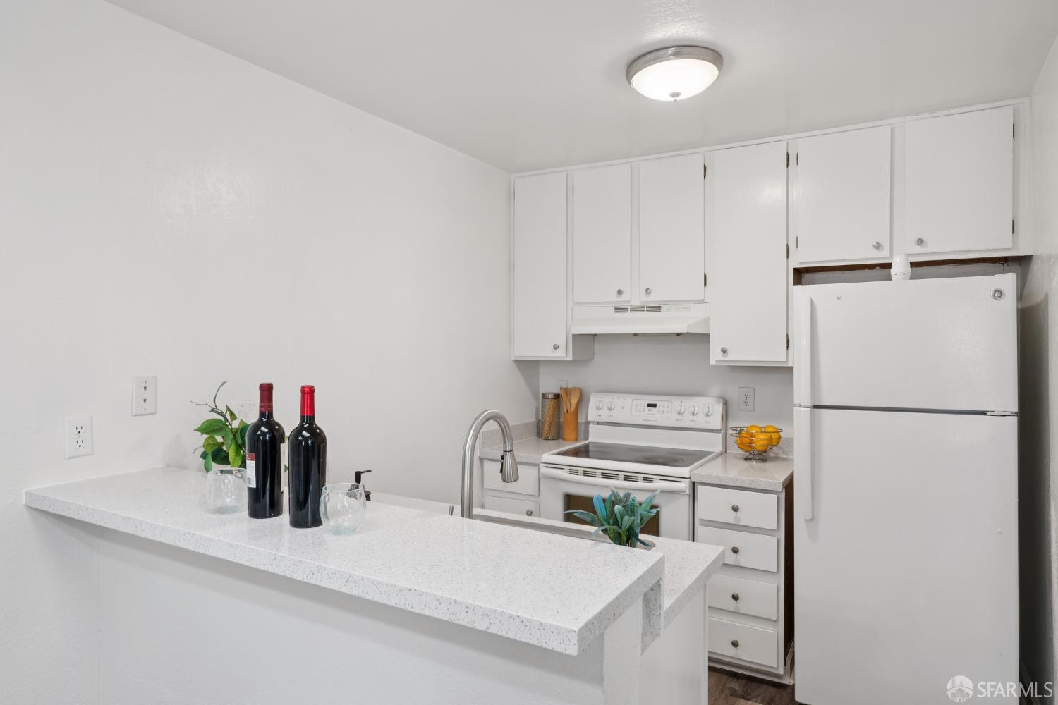 Detail Gallery Image 10 of 30 For 4510 Melody Dr #18,  Concord,  CA 94521 - 2 Beds | 2 Baths