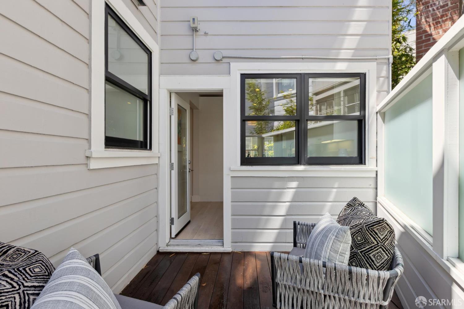 Detail Gallery Image 18 of 41 For 12 Rico Way, San Francisco,  CA 94123 - 3 Beds | 3 Baths