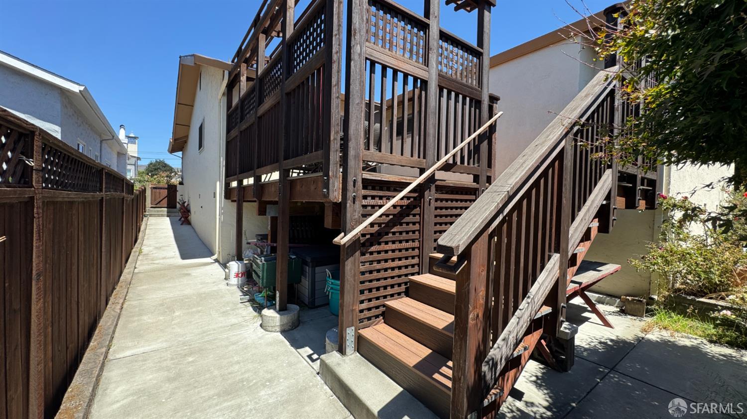 Detail Gallery Image 20 of 22 For 5212 Macdonald Ave, Richmond,  CA 94805 - 3 Beds | 2 Baths