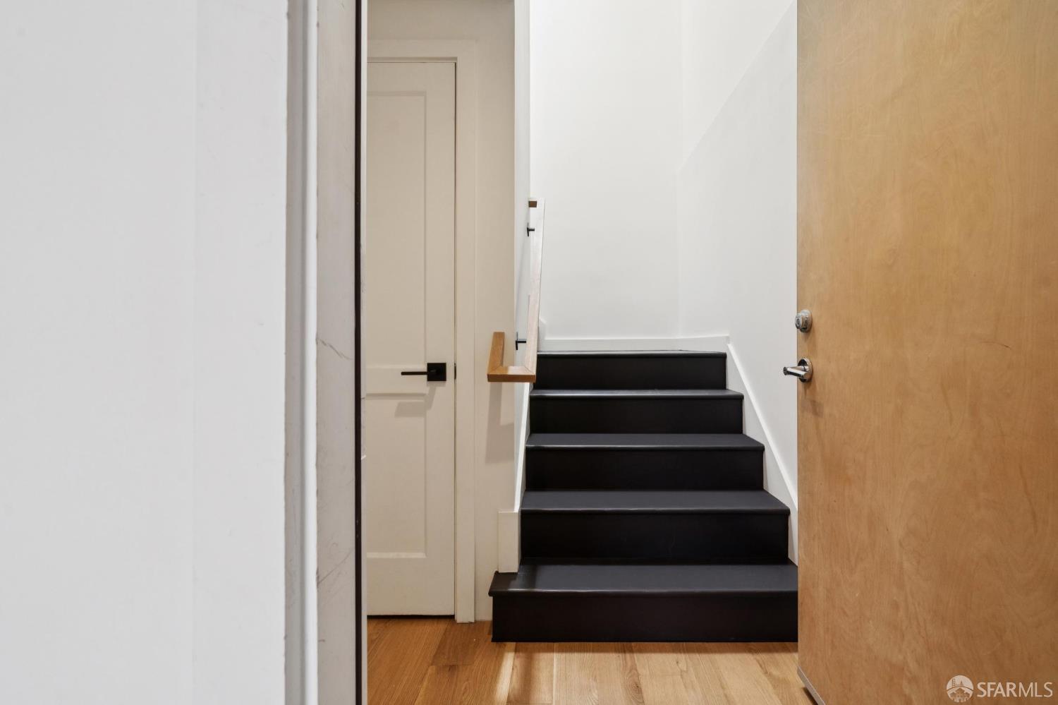 Detail Gallery Image 5 of 62 For 1515 Van Dyke Ave, San Francisco,  CA 94124 - 4 Beds | 2 Baths