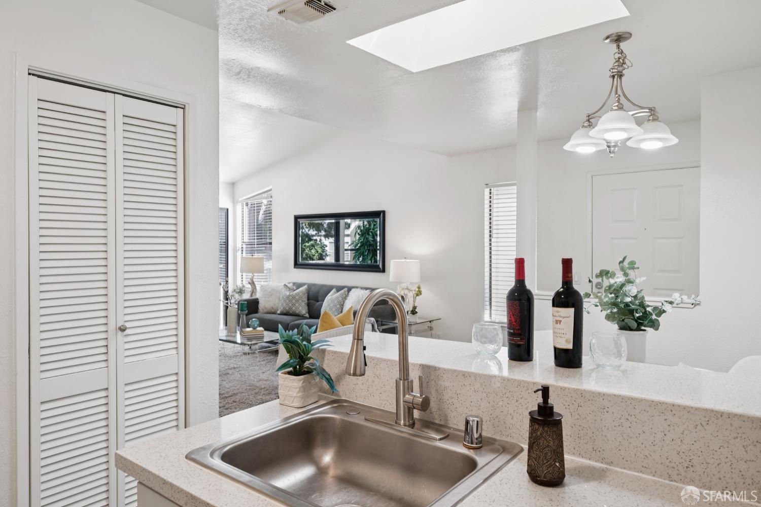Detail Gallery Image 13 of 30 For 4510 Melody Dr #18,  Concord,  CA 94521 - 2 Beds | 2 Baths