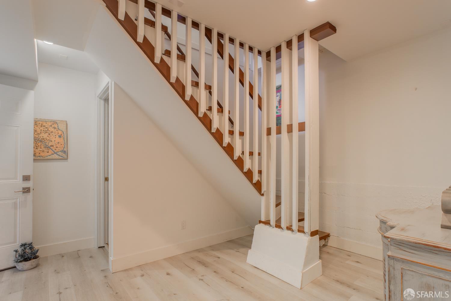 Detail Gallery Image 20 of 36 For 148 Marview Way, San Francisco,  CA 94131 - 4 Beds | 2/1 Baths