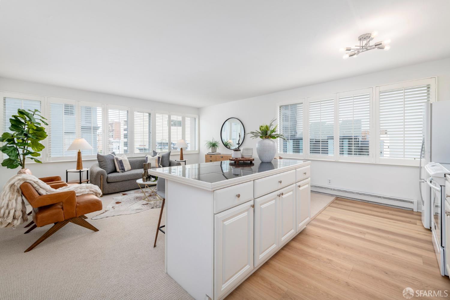 Detail Gallery Image 2 of 18 For 1001 Pine St #609,  San Francisco,  CA 94109 - 1 Beds | 1 Baths