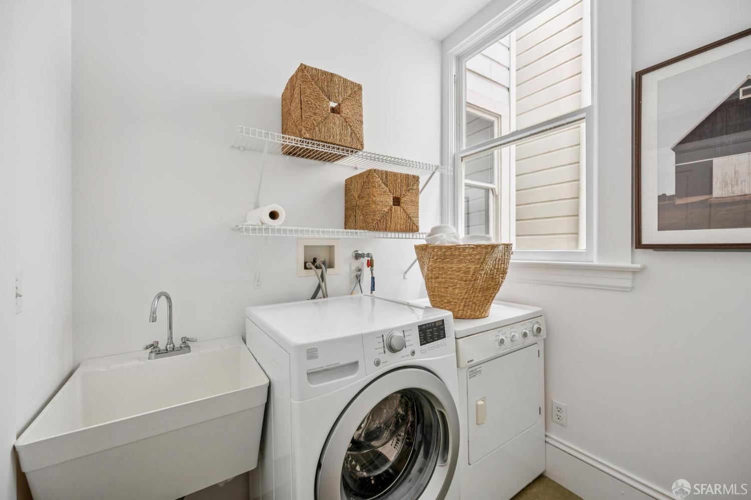Detail Gallery Image 22 of 47 For 181 Parnassus Ave, San Francisco,  CA 94117 - 3 Beds | 2 Baths