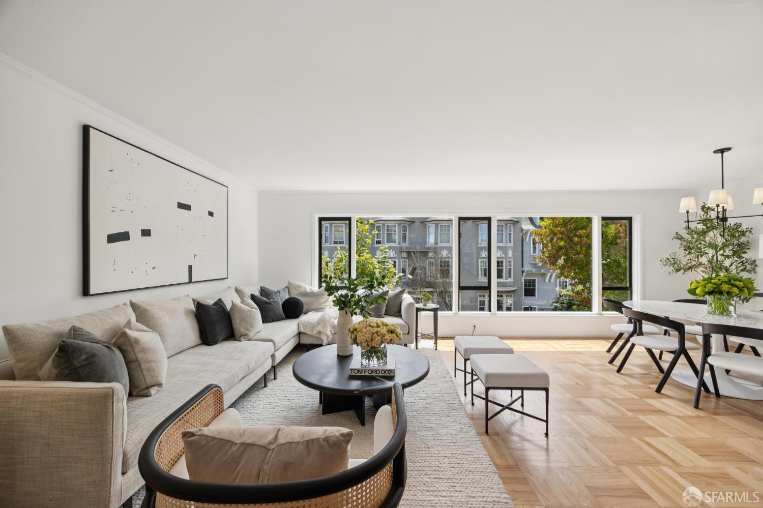 Detail Gallery Image 3 of 44 For 3240 Clay St, San Francisco,  CA 94115 - – Beds | – Baths