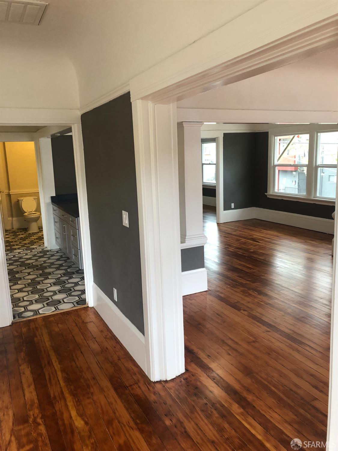 Detail Gallery Image 16 of 20 For 2941 Harrison St, Oakland,  CA 94611 - – Beds | – Baths
