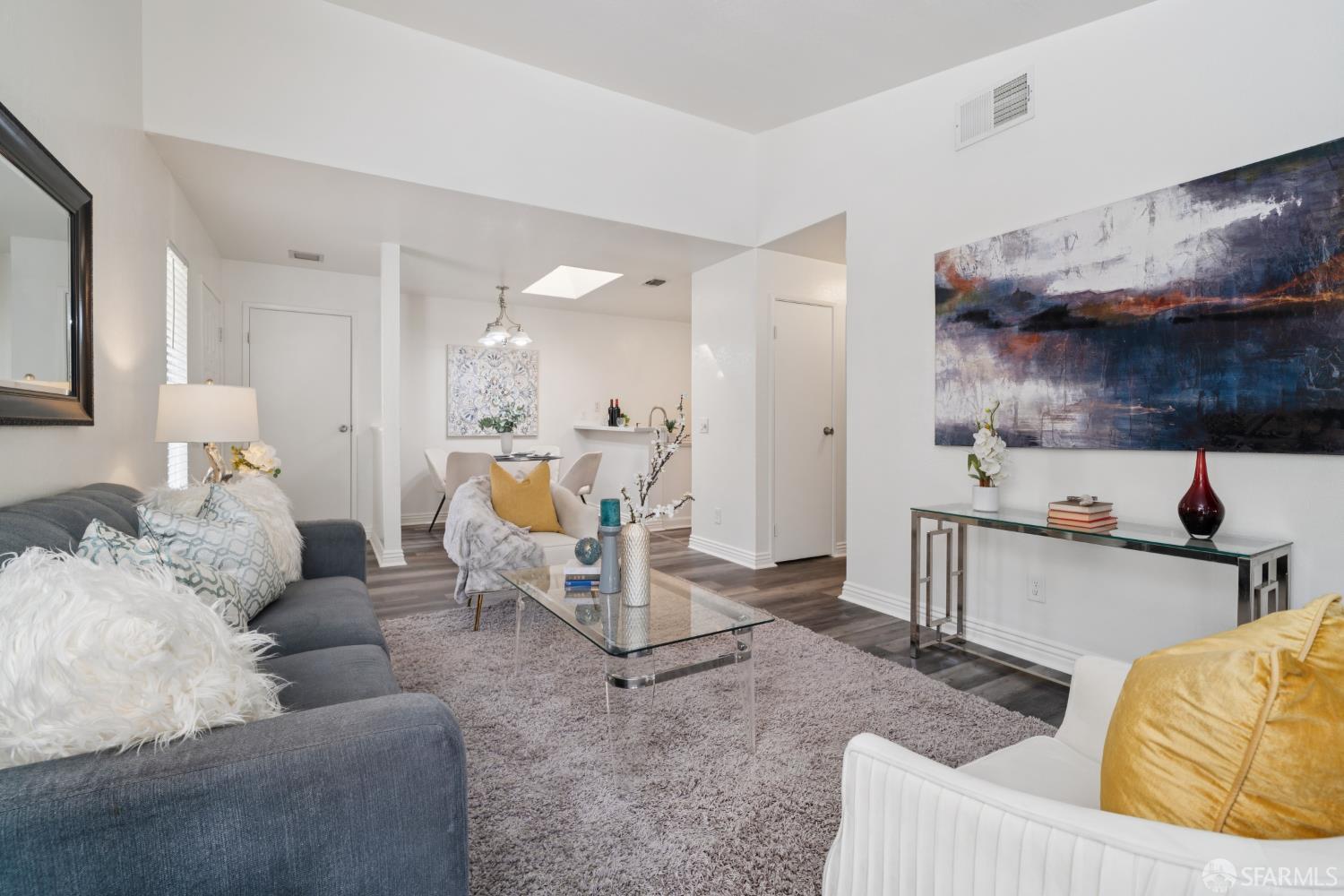 Detail Gallery Image 5 of 30 For 4510 Melody Dr #18,  Concord,  CA 94521 - 2 Beds | 2 Baths