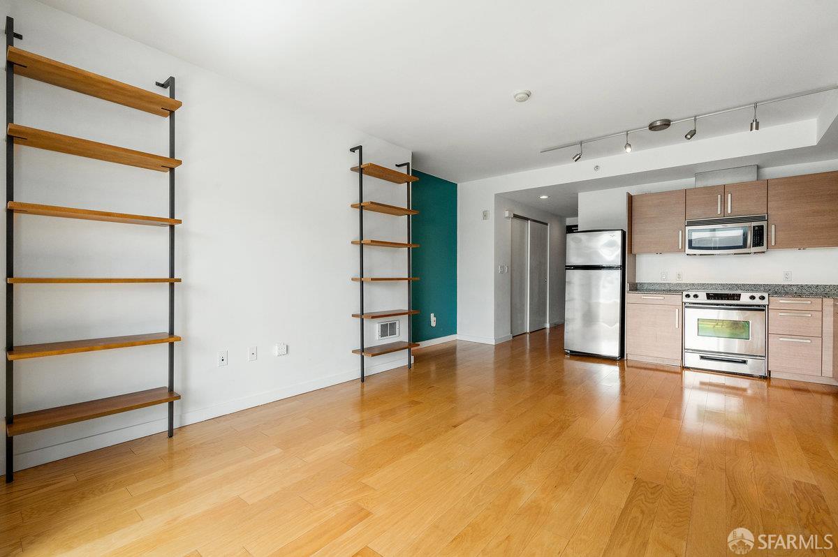 Detail Gallery Image 6 of 33 For 55 Page St #514,  San Francisco,  CA 94102 - 0 Beds | 1 Baths