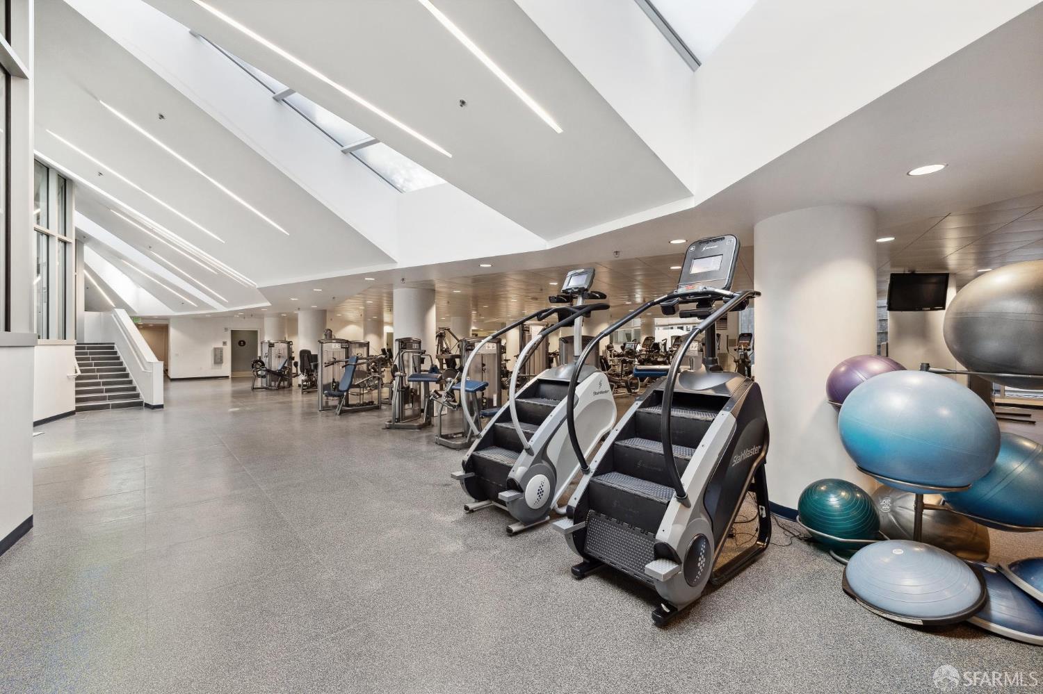 Detail Gallery Image 24 of 30 For 338 Spear St #3H,  San Francisco,  CA 94105 - 1 Beds | 1 Baths