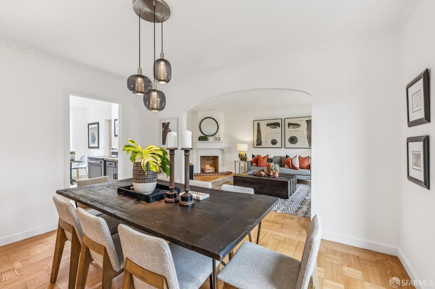 Detail Gallery Image 9 of 34 For 1116 Dolores St, San Francisco,  CA 94110 - 2 Beds | 1/1 Baths