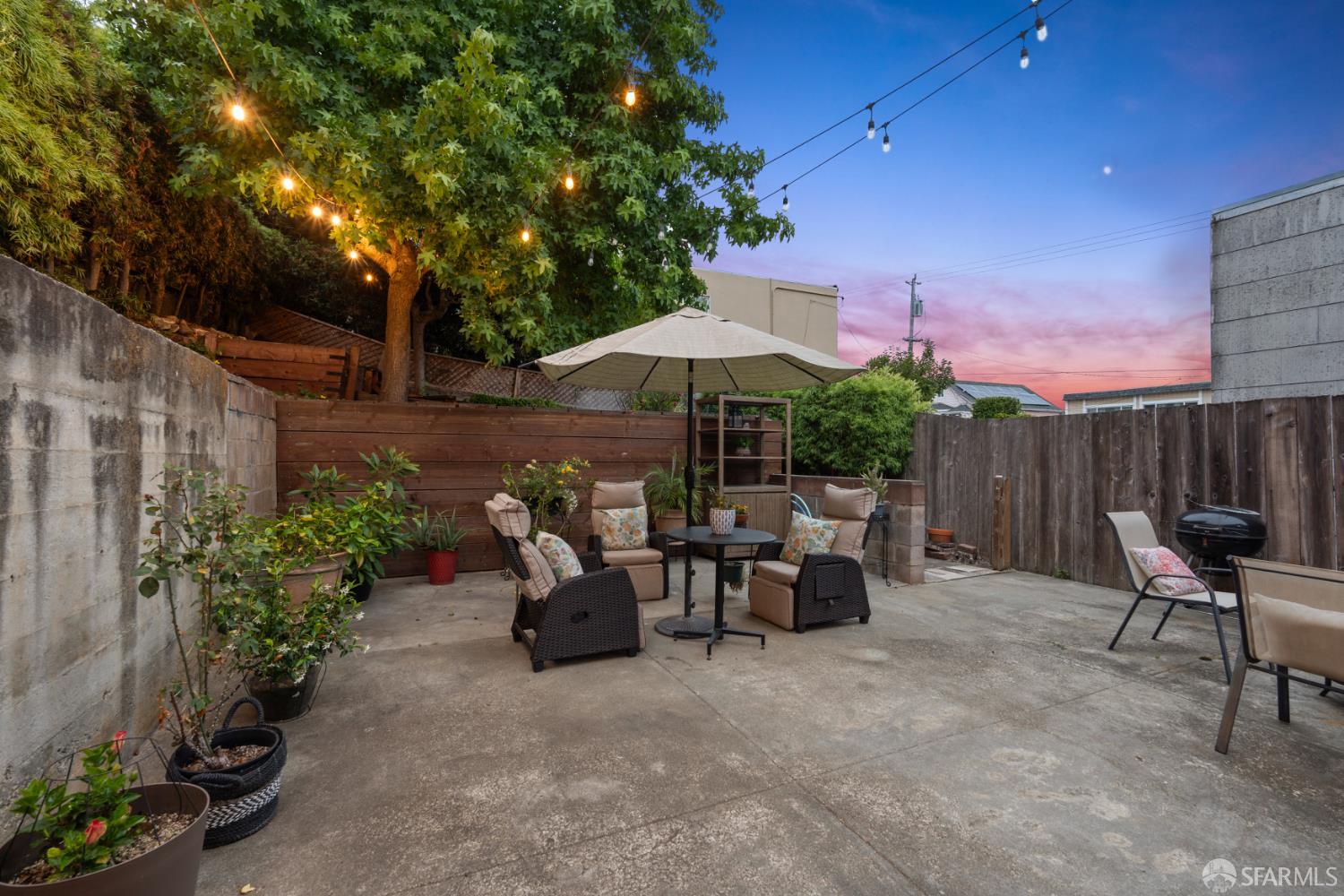 Detail Gallery Image 29 of 33 For 208 Harkness Ave, San Francisco,  CA 94134 - 3 Beds | 2 Baths