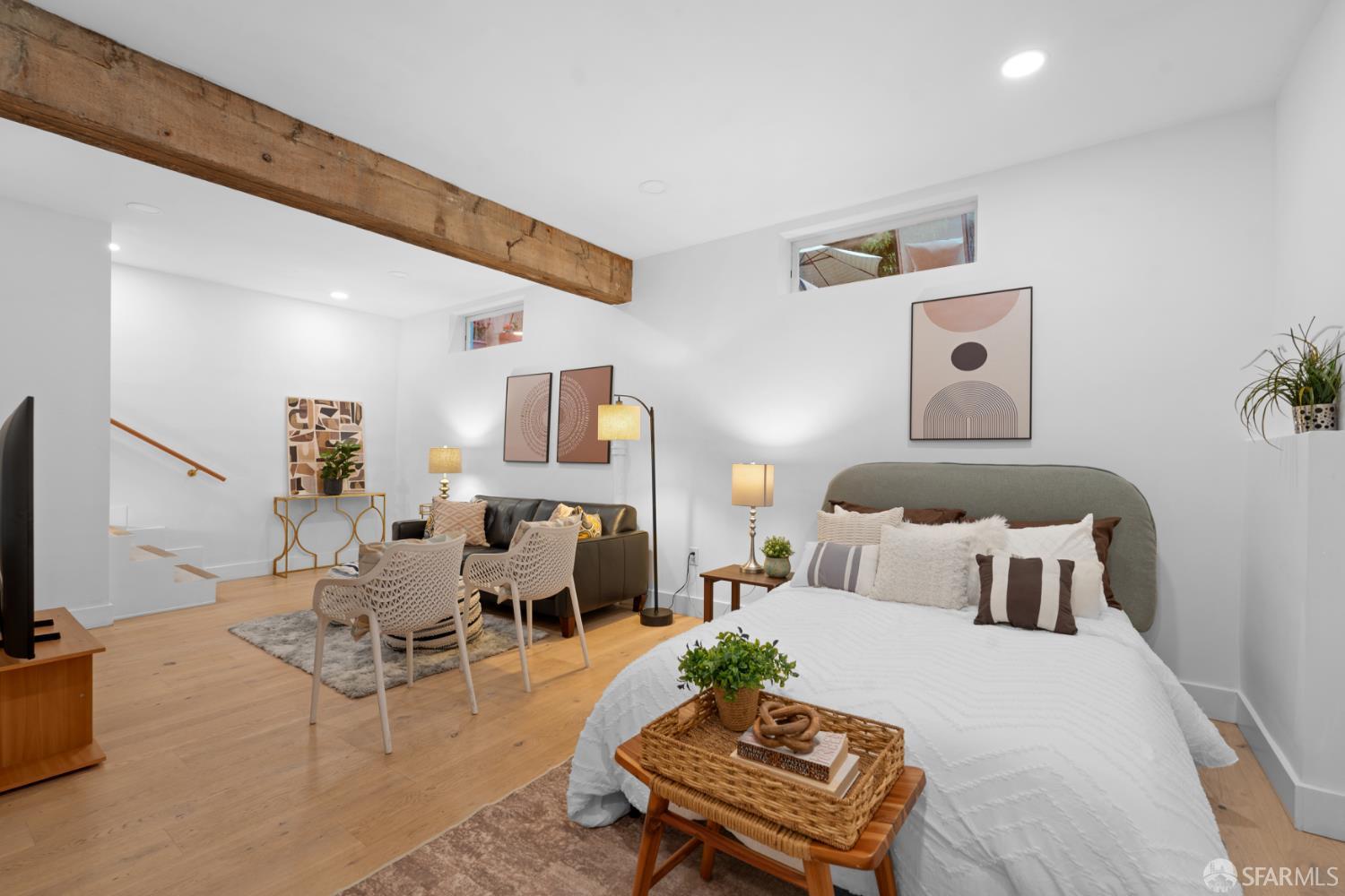 Detail Gallery Image 20 of 33 For 208 Harkness Ave, San Francisco,  CA 94134 - 3 Beds | 2 Baths