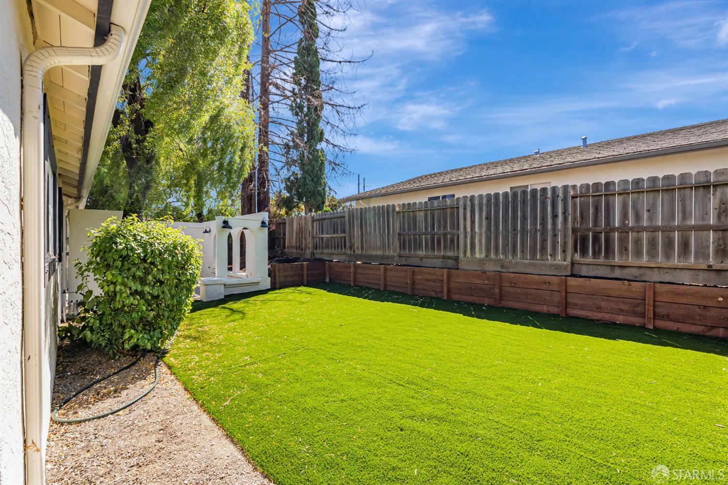 Detail Gallery Image 31 of 31 For 372 Glacier Dr, Martinez,  CA 94553 - 4 Beds | 2 Baths