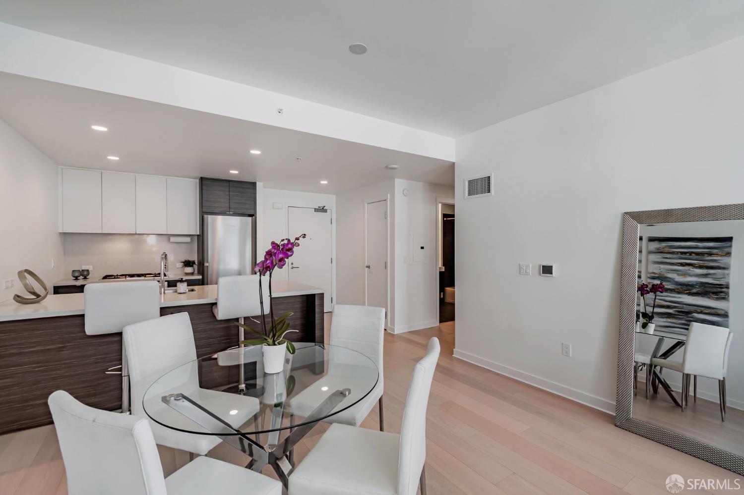 Detail Gallery Image 18 of 79 For 1688 Pine St #W1203,  San Francisco,  CA 94109 - 1 Beds | 1 Baths