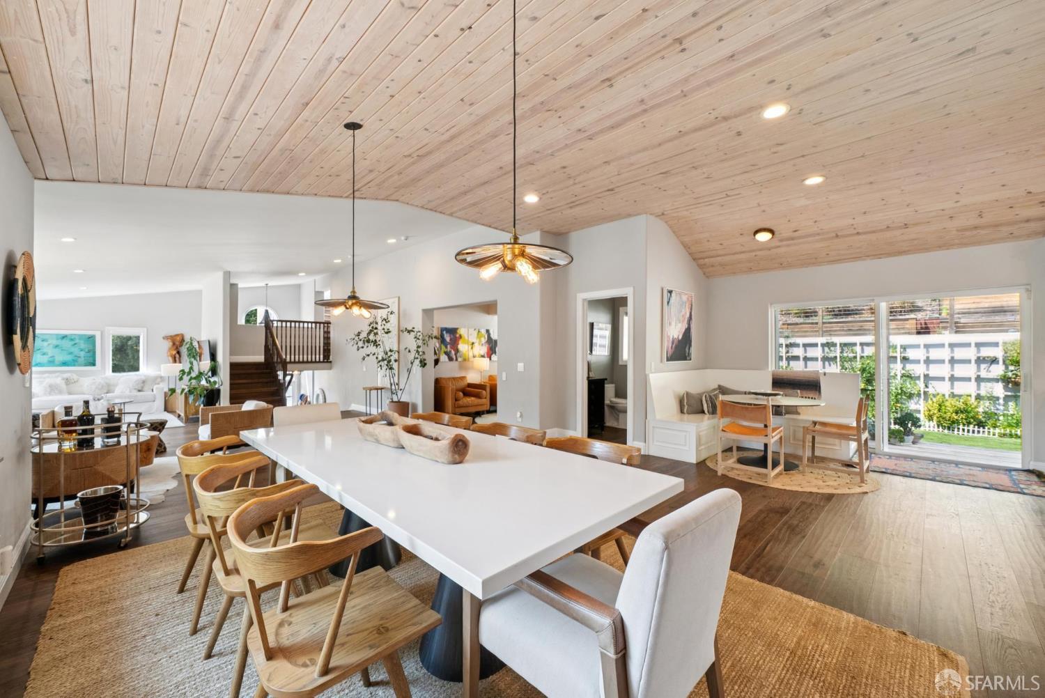 Detail Gallery Image 22 of 66 For 69 La Espiral, Orinda,  CA 94563 - 4 Beds | 3/1 Baths