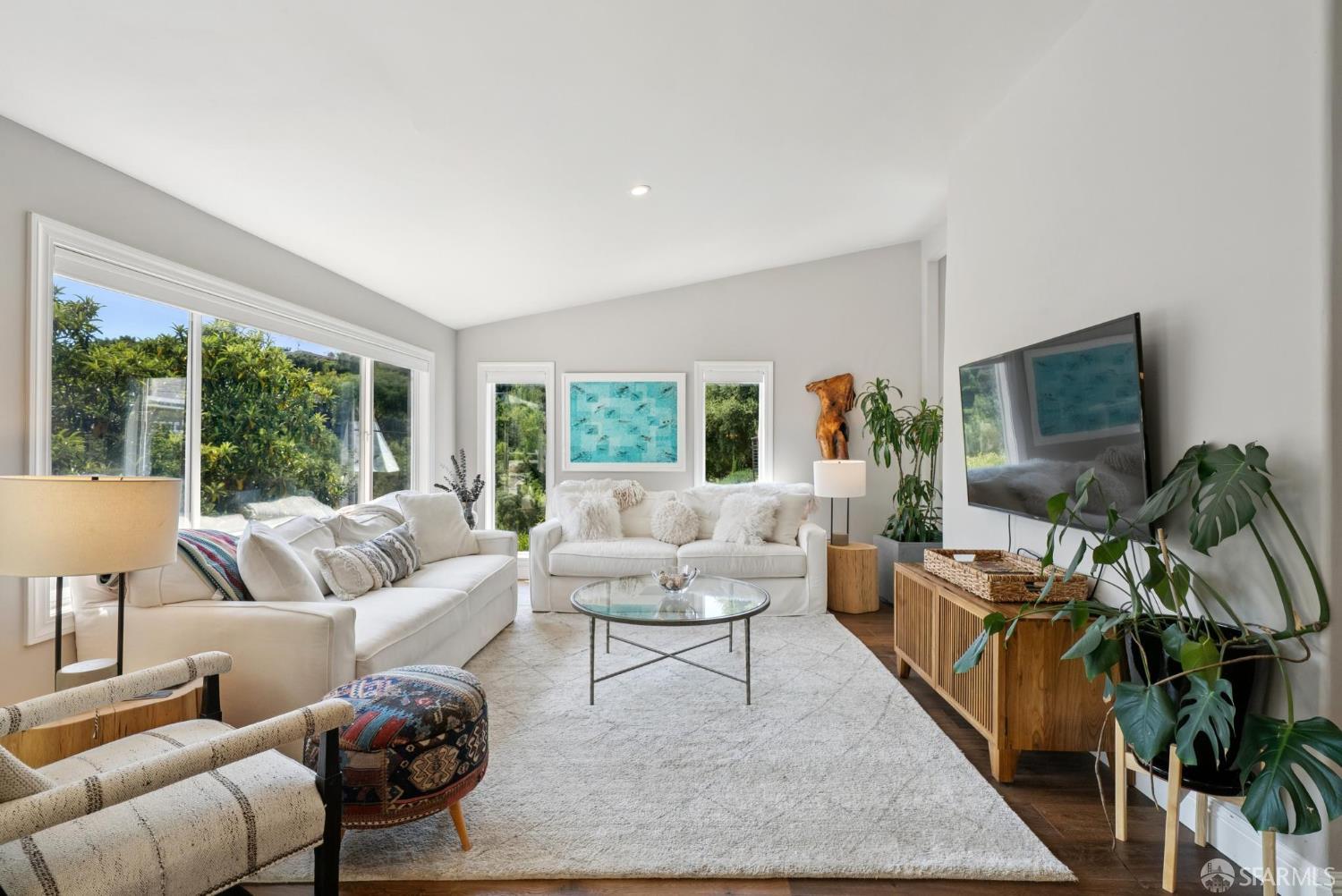 Detail Gallery Image 26 of 66 For 69 La Espiral, Orinda,  CA 94563 - 4 Beds | 3/1 Baths