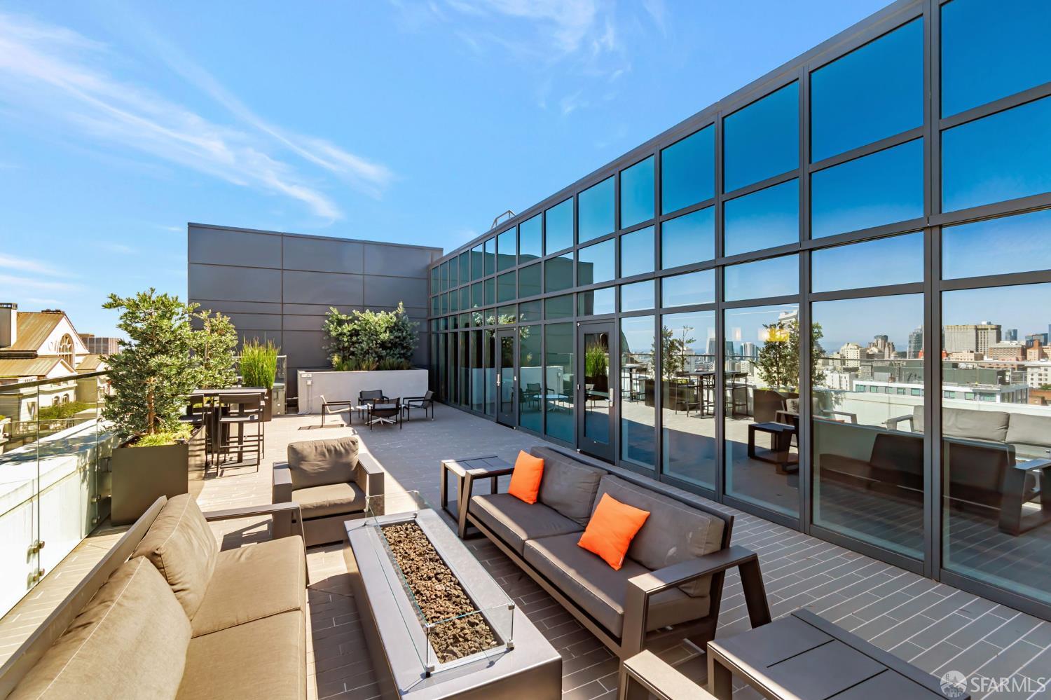 Detail Gallery Image 71 of 79 For 1688 Pine St #W1203,  San Francisco,  CA 94109 - 1 Beds | 1 Baths