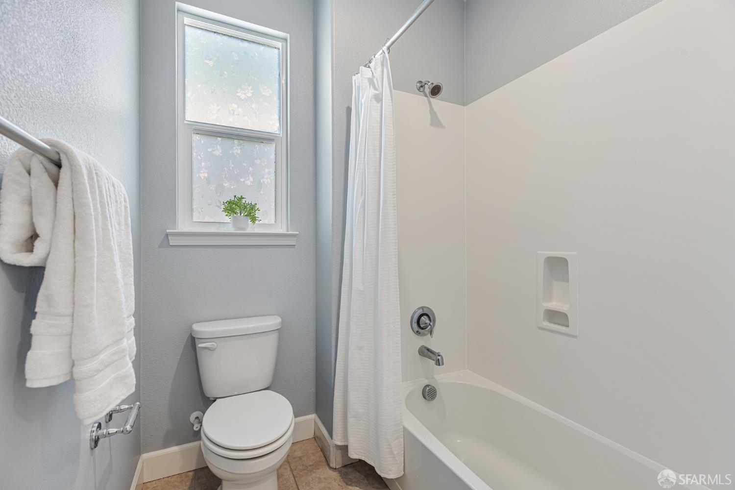 Detail Gallery Image 29 of 42 For 3818 Brumm Ct, Pleasanton,  CA 94566 - 4 Beds | 3 Baths