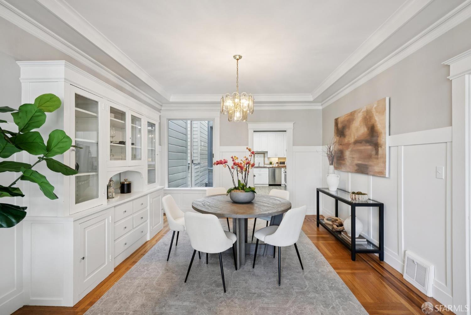 Detail Gallery Image 13 of 78 For 1162 Vallejo St, San Francisco,  CA 94109 - – Beds | – Baths