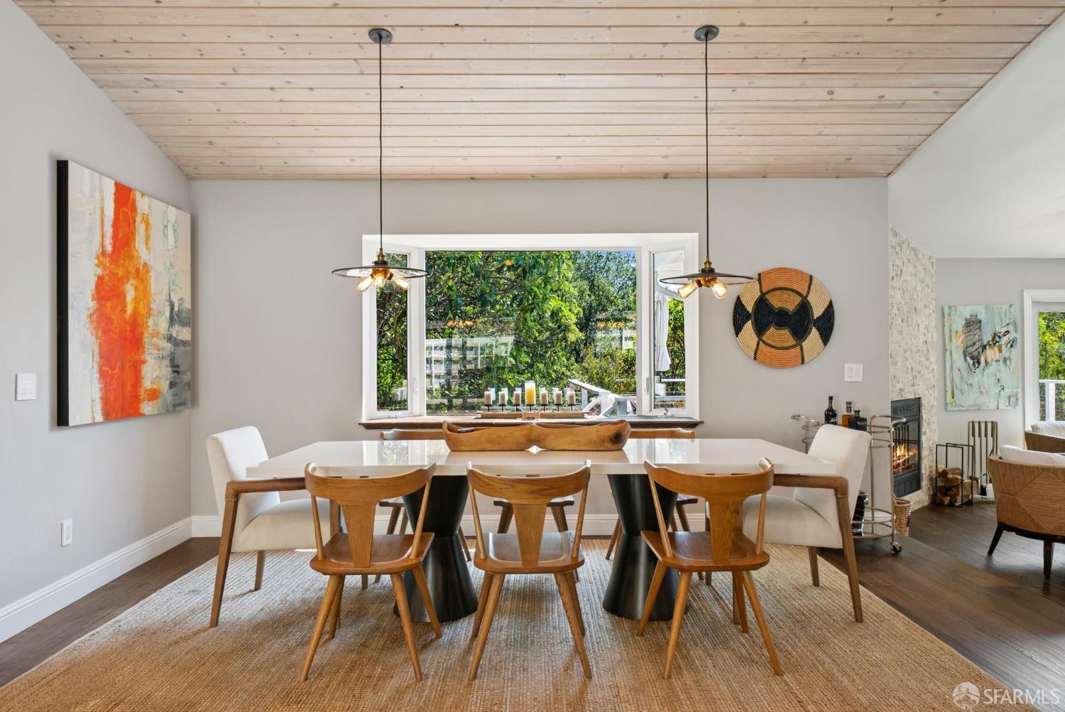 Detail Gallery Image 15 of 66 For 69 La Espiral, Orinda,  CA 94563 - 4 Beds | 3/1 Baths