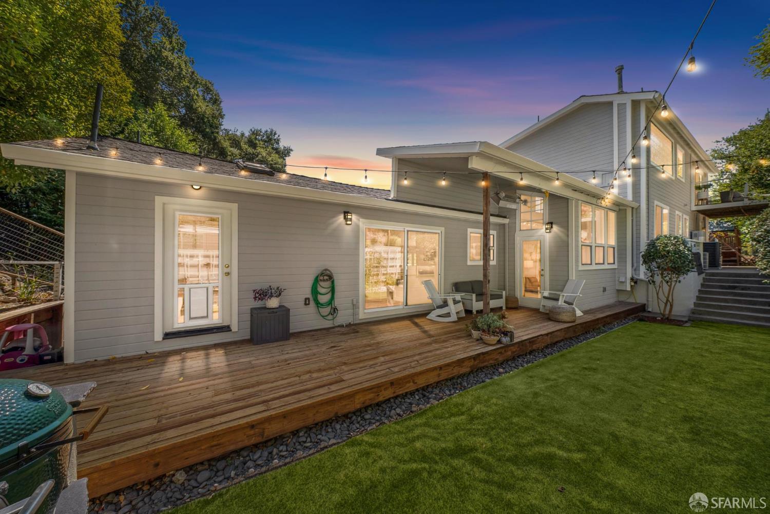 Detail Gallery Image 63 of 66 For 69 La Espiral, Orinda,  CA 94563 - 4 Beds | 3/1 Baths