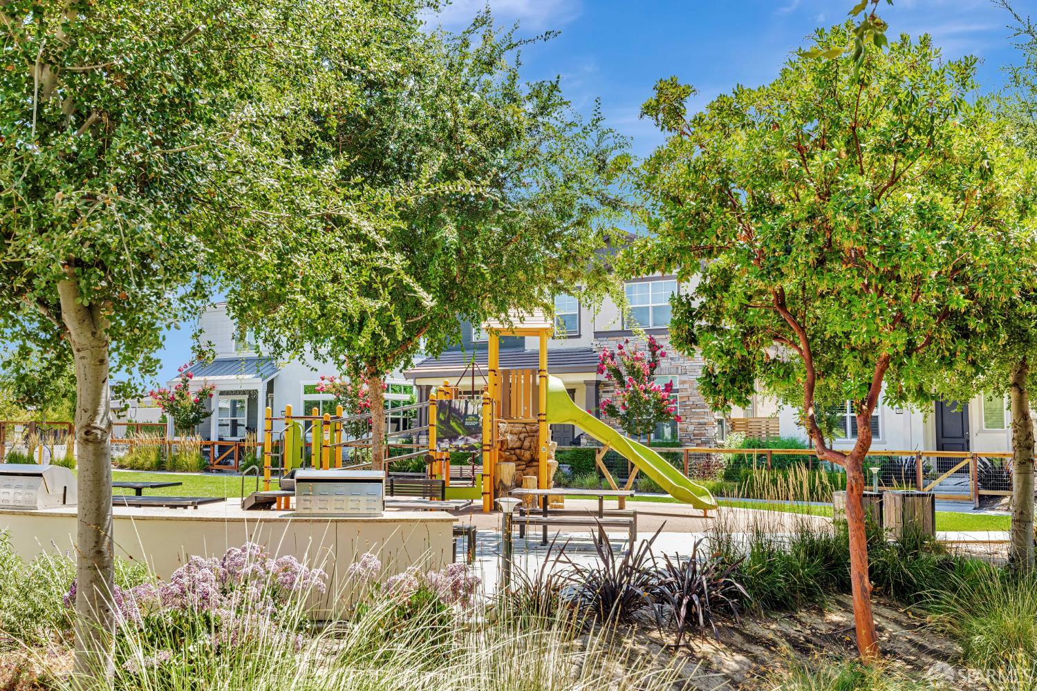Detail Gallery Image 38 of 42 For 3818 Brumm Ct, Pleasanton,  CA 94566 - 4 Beds | 3 Baths