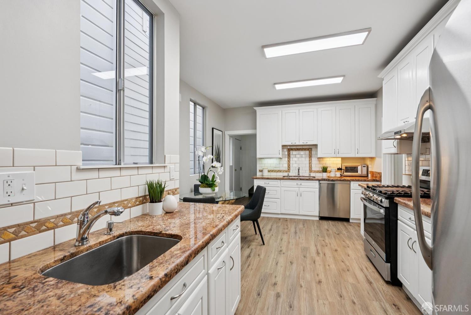 Detail Gallery Image 16 of 78 For 1162 Vallejo St, San Francisco,  CA 94109 - – Beds | – Baths