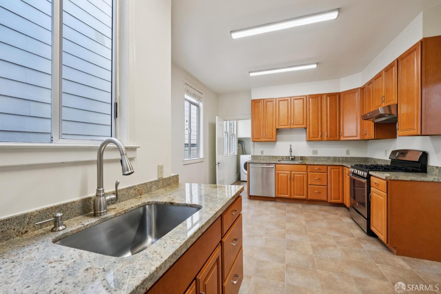Detail Gallery Image 41 of 78 For 1162 Vallejo St, San Francisco,  CA 94109 - – Beds | – Baths