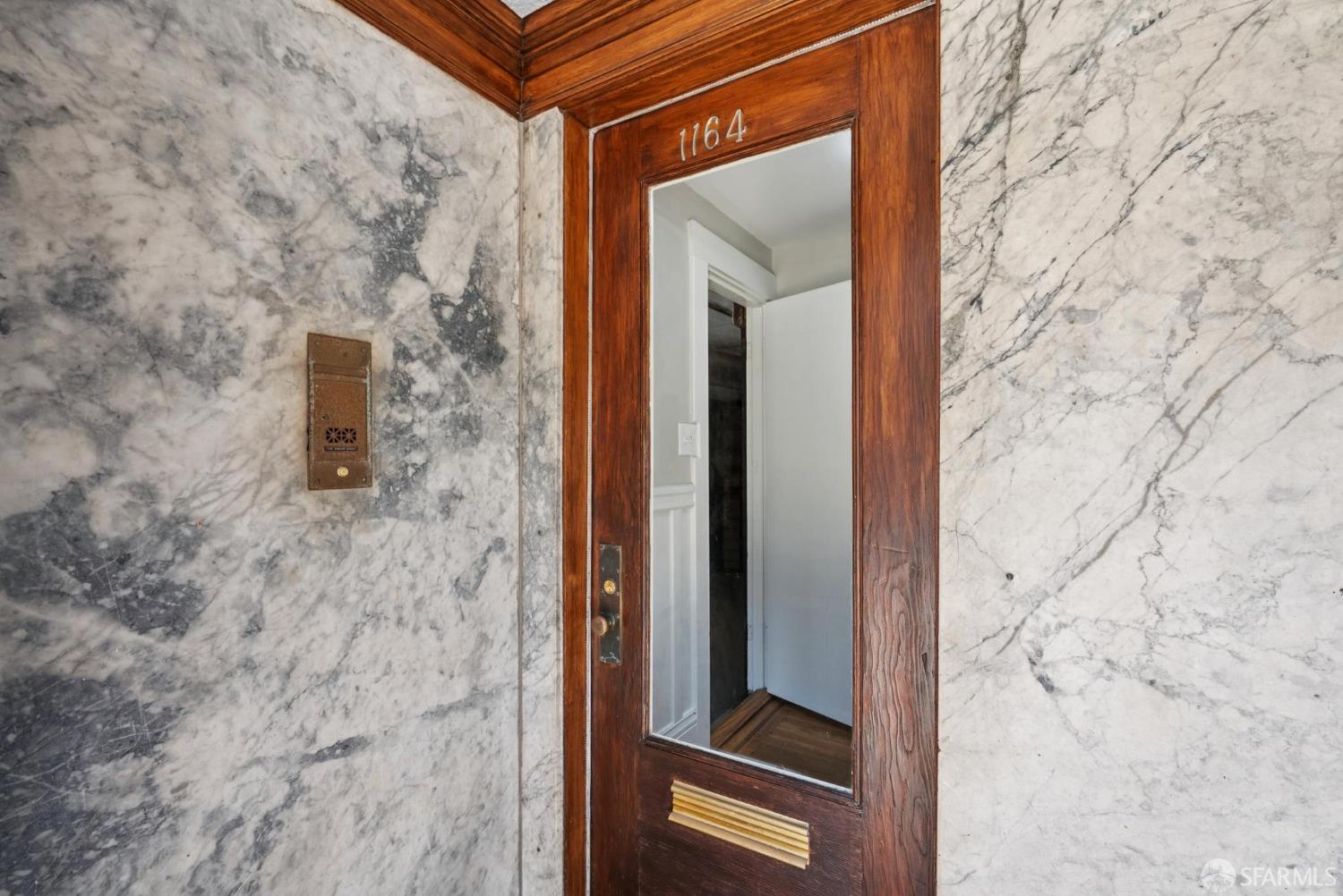 Detail Gallery Image 4 of 78 For 1162 Vallejo St, San Francisco,  CA 94109 - – Beds | – Baths