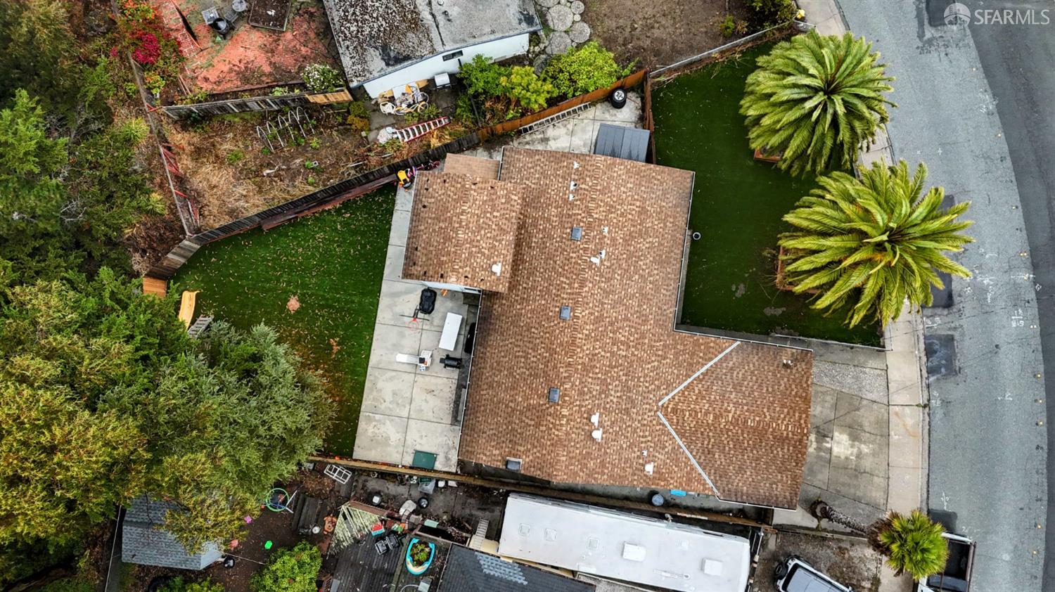 Detail Gallery Image 28 of 29 For 1155 Crespi Dr, Pacifica,  CA 94044 - 4 Beds | 2 Baths