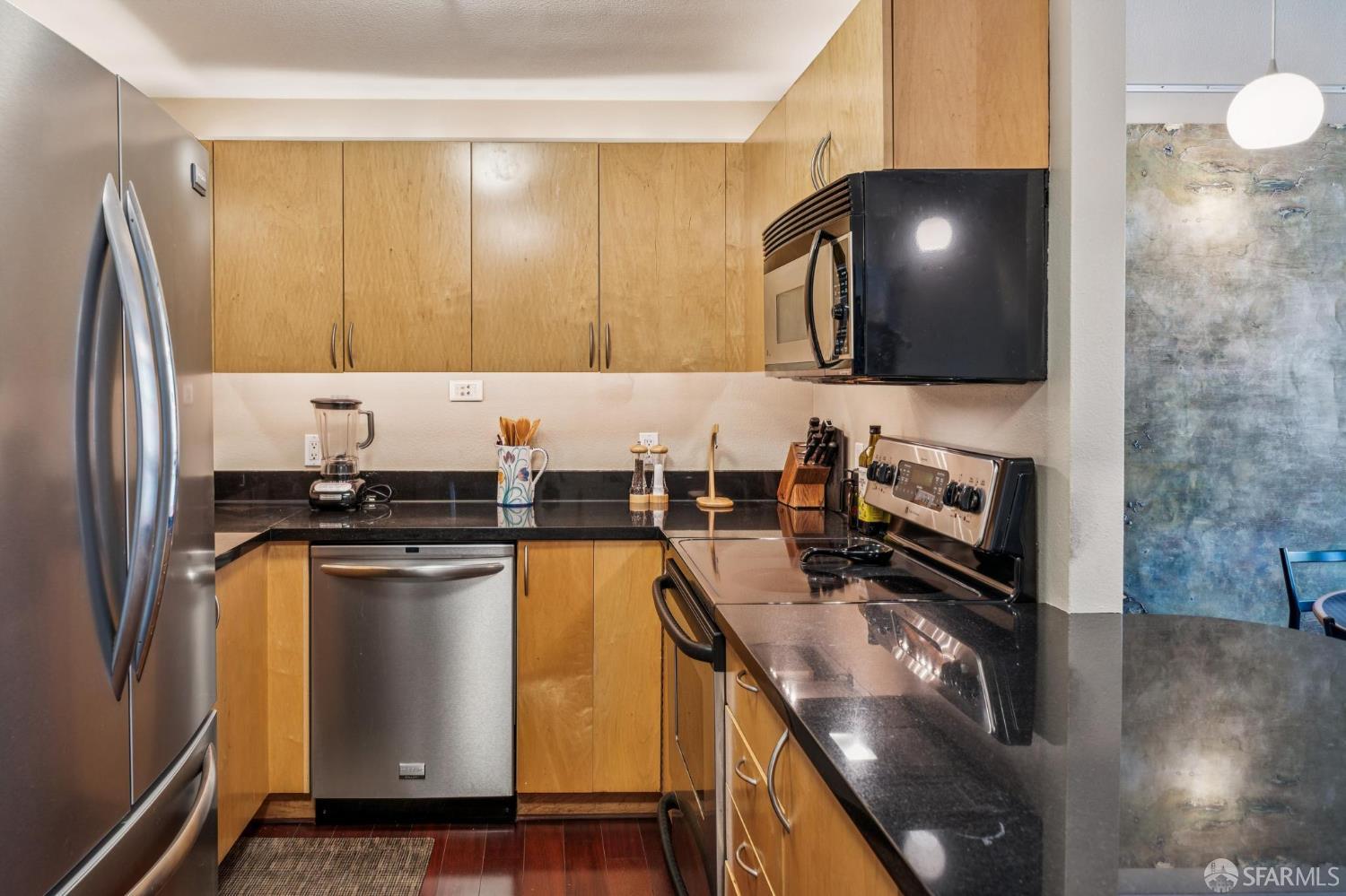 Detail Gallery Image 15 of 51 For 88 King St #114,  San Francisco,  CA 94107 - 2 Beds | 2 Baths