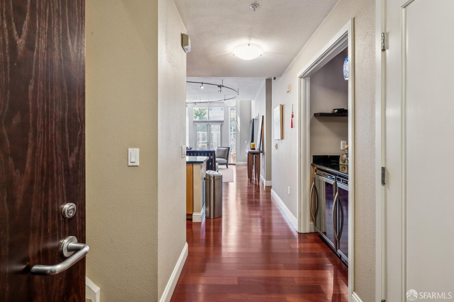 Detail Gallery Image 2 of 51 For 88 King St #114,  San Francisco,  CA 94107 - 2 Beds | 2 Baths