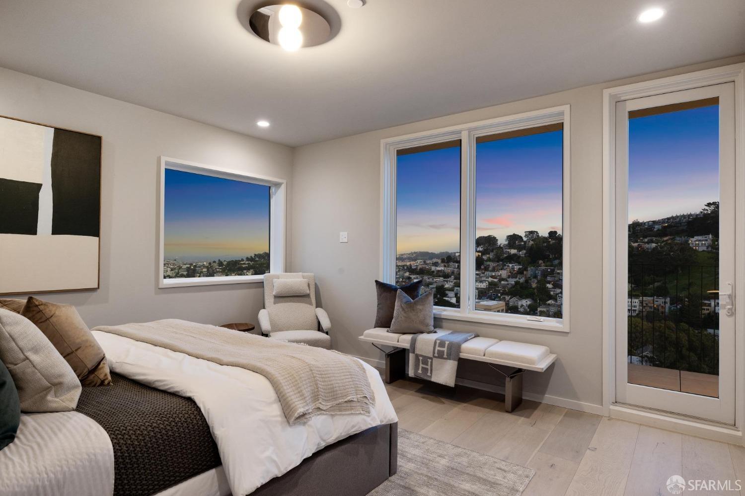 Detail Gallery Image 56 of 60 For 479 28th St, San Francisco,  CA 94131 - 7 Beds | 6/1 Baths
