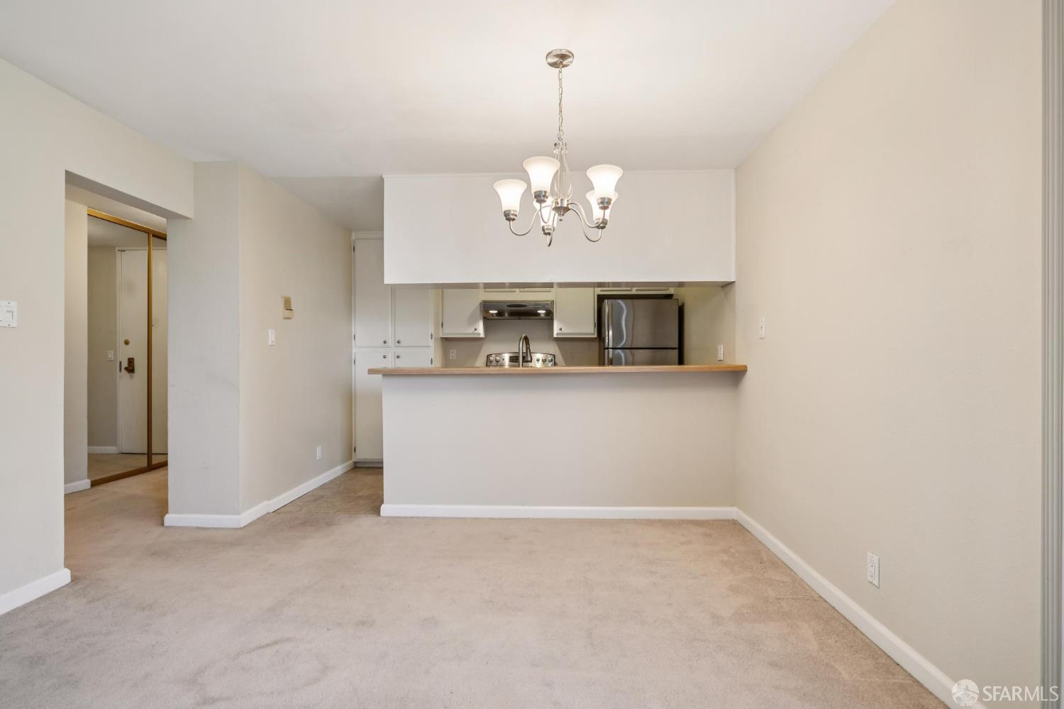 Detail Gallery Image 9 of 34 For 3256 Shelter Creek Ln, San Bruno,  CA 94066 - 1 Beds | 1 Baths
