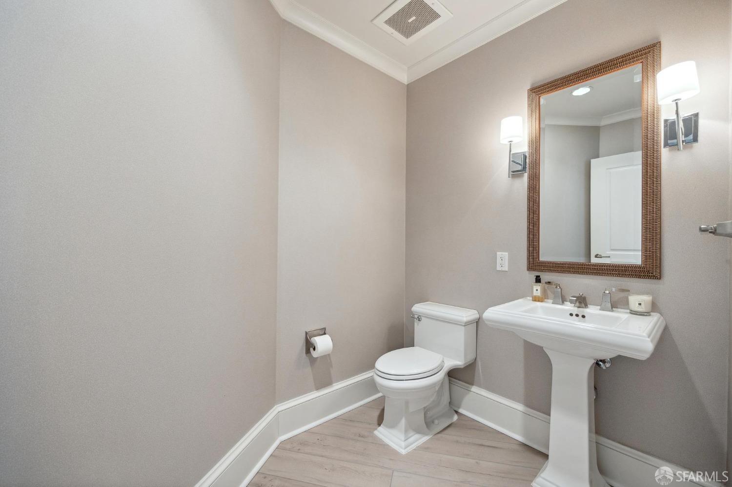 Detail Gallery Image 19 of 29 For 690 Market St #1405,  San Francisco,  CA 94104 - 1 Beds | 1/1 Baths