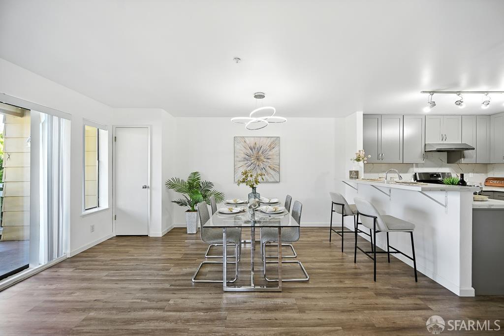 Detail Gallery Image 8 of 54 For 305 Oak Ct, Daly City,  CA 94014 - 3 Beds | 2 Baths