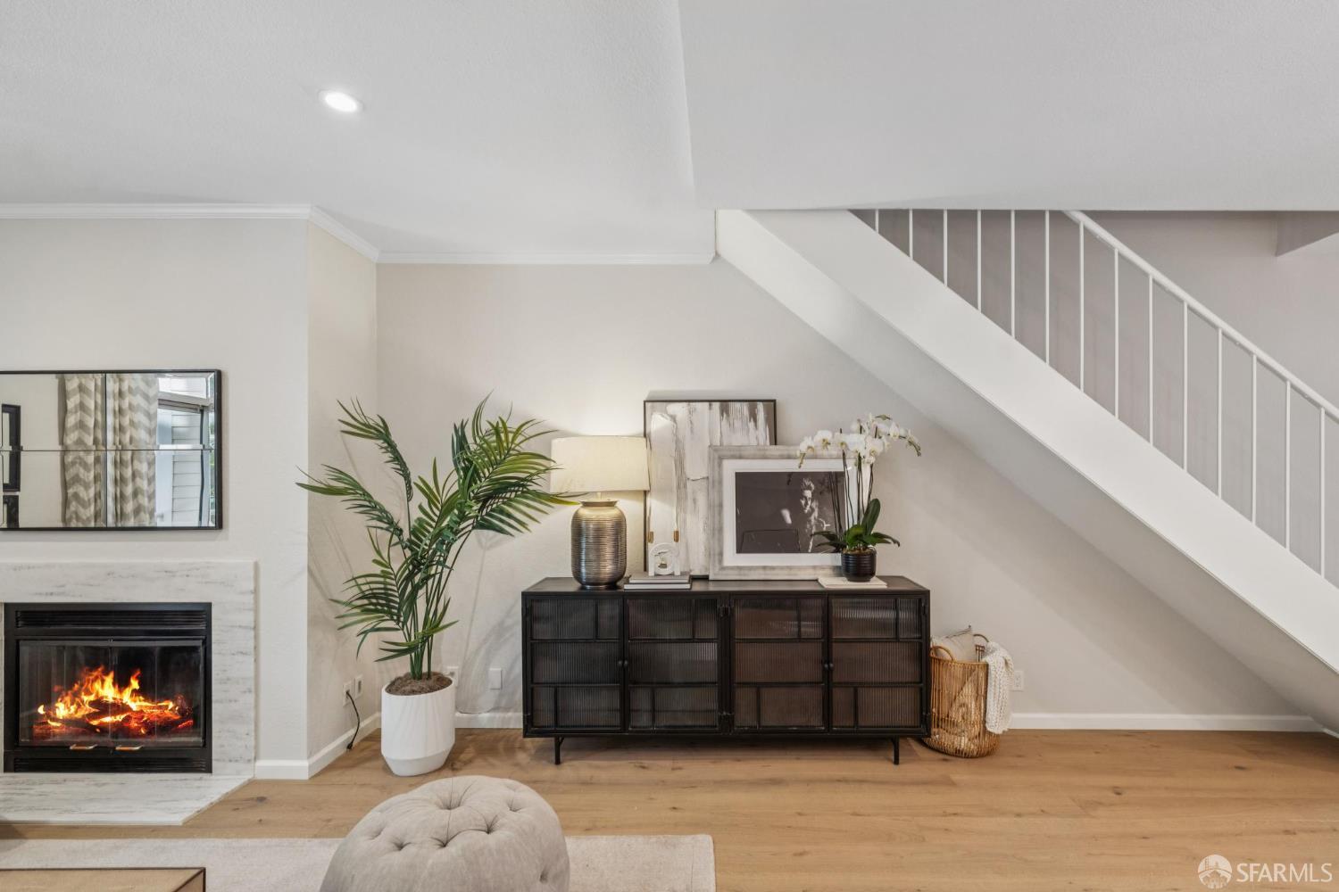 Detail Gallery Image 2 of 12 For 2075 Sutter St #215,  San Francisco,  CA 94115 - 2 Beds | 2 Baths