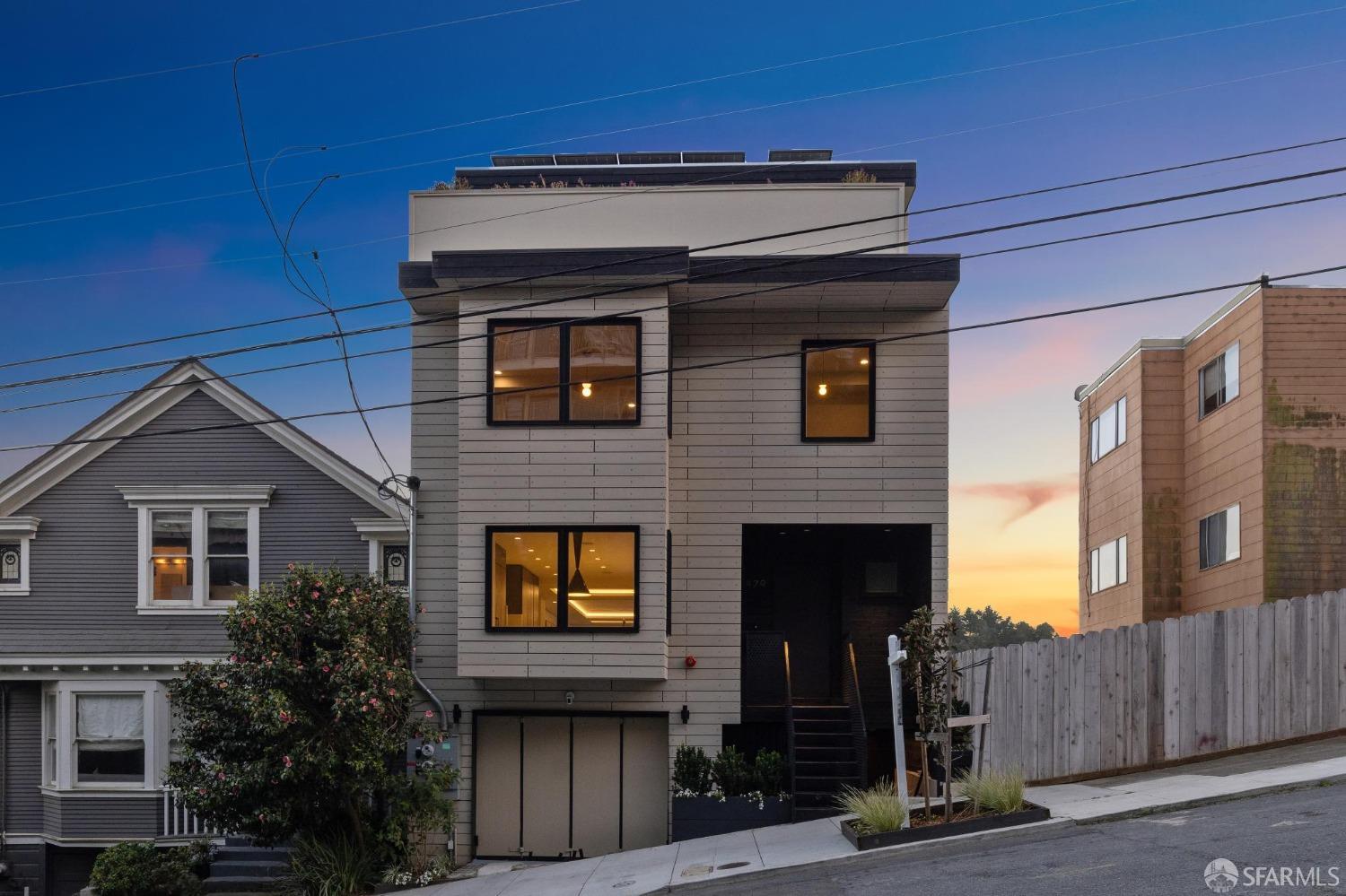 Detail Gallery Image 50 of 60 For 479 28th St, San Francisco,  CA 94131 - 7 Beds | 6/1 Baths