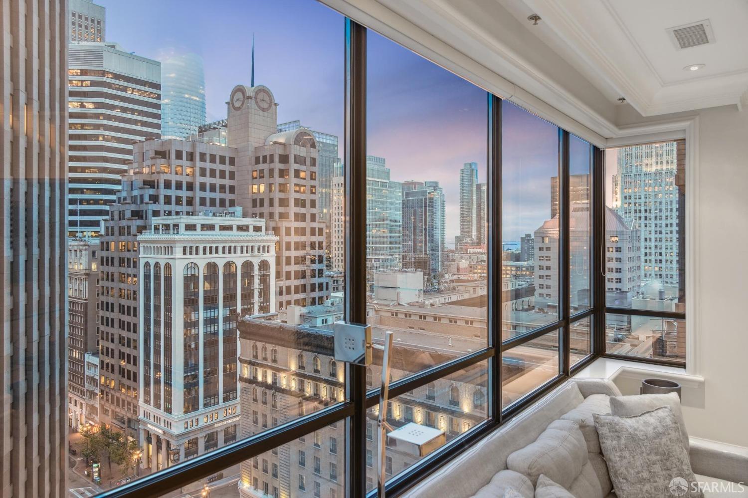 Detail Gallery Image 1 of 29 For 690 Market St #1405,  San Francisco,  CA 94104 - 1 Beds | 1/1 Baths