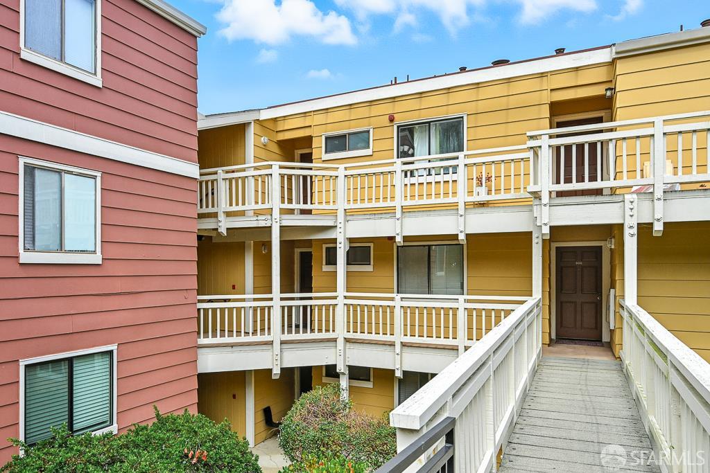 Detail Gallery Image 41 of 54 For 305 Oak Ct, Daly City,  CA 94014 - 3 Beds | 2 Baths