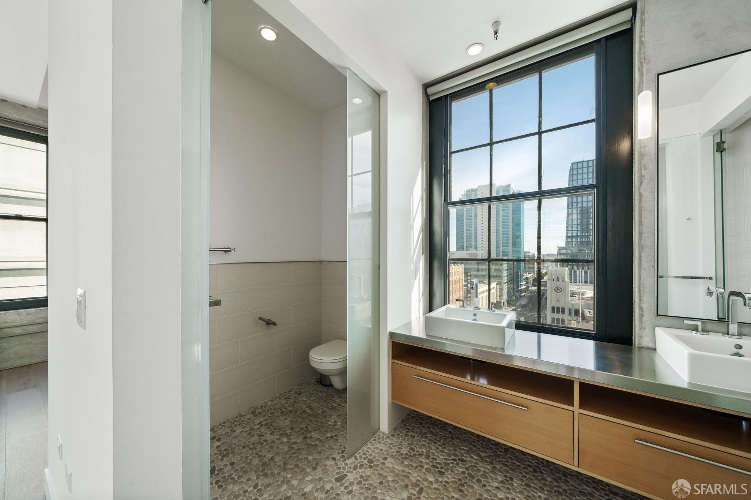 Detail Gallery Image 55 of 60 For 2 Mint Plz #1001,  San Francisco,  CA 94103 - 4 Beds | 3 Baths