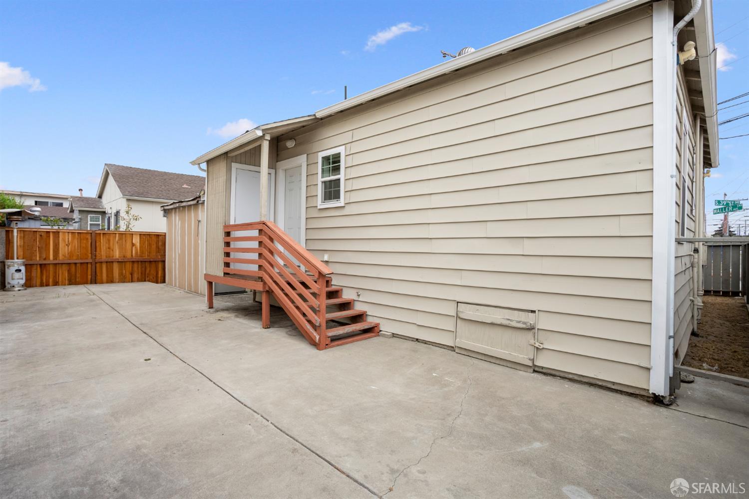 Detail Gallery Image 32 of 32 For 3834 Waller Ave, Richmond,  CA 94804 - 2 Beds | 1 Baths