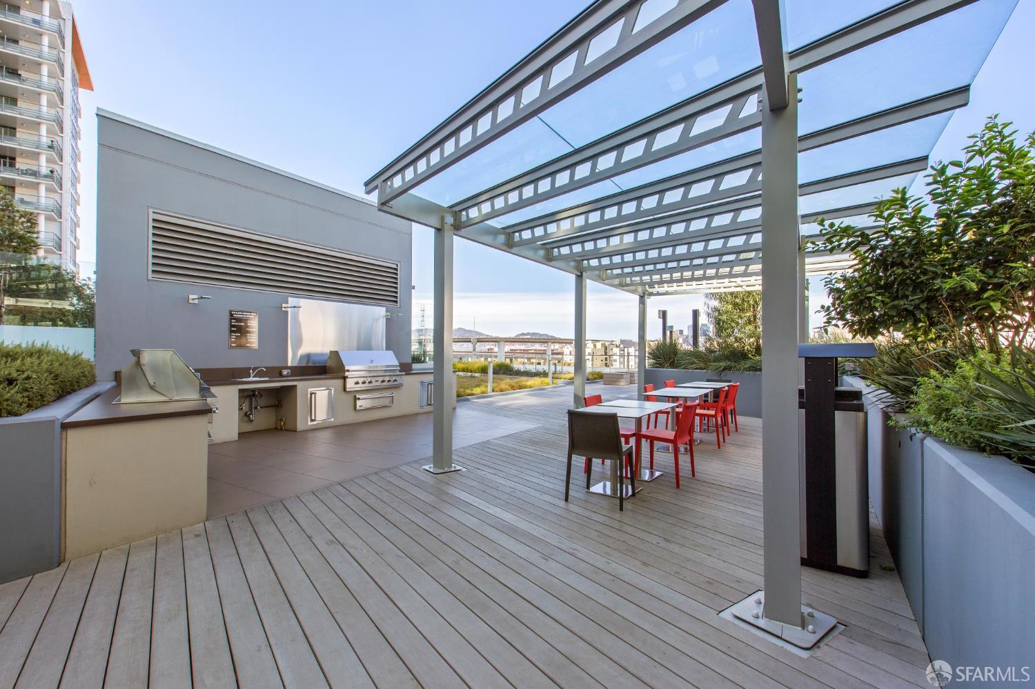 Detail Gallery Image 51 of 59 For 718 Long Bridge St 1002l,  San Francisco,  CA 94158 - 2 Beds | 2 Baths