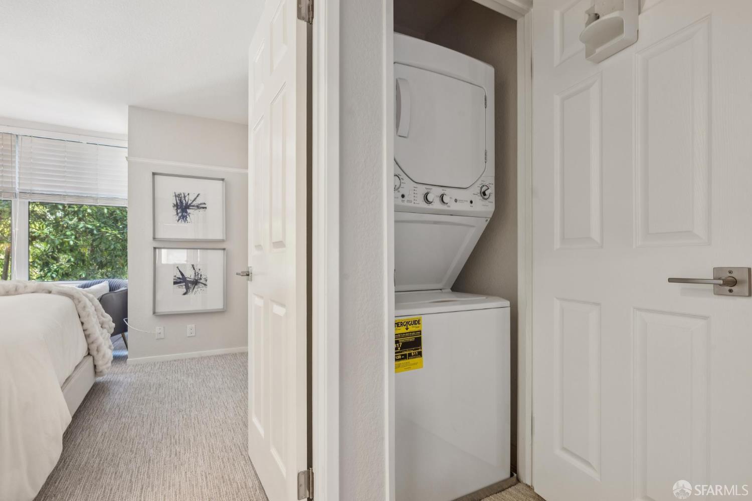 Detail Gallery Image 9 of 12 For 2075 Sutter St #215,  San Francisco,  CA 94115 - 2 Beds | 2 Baths