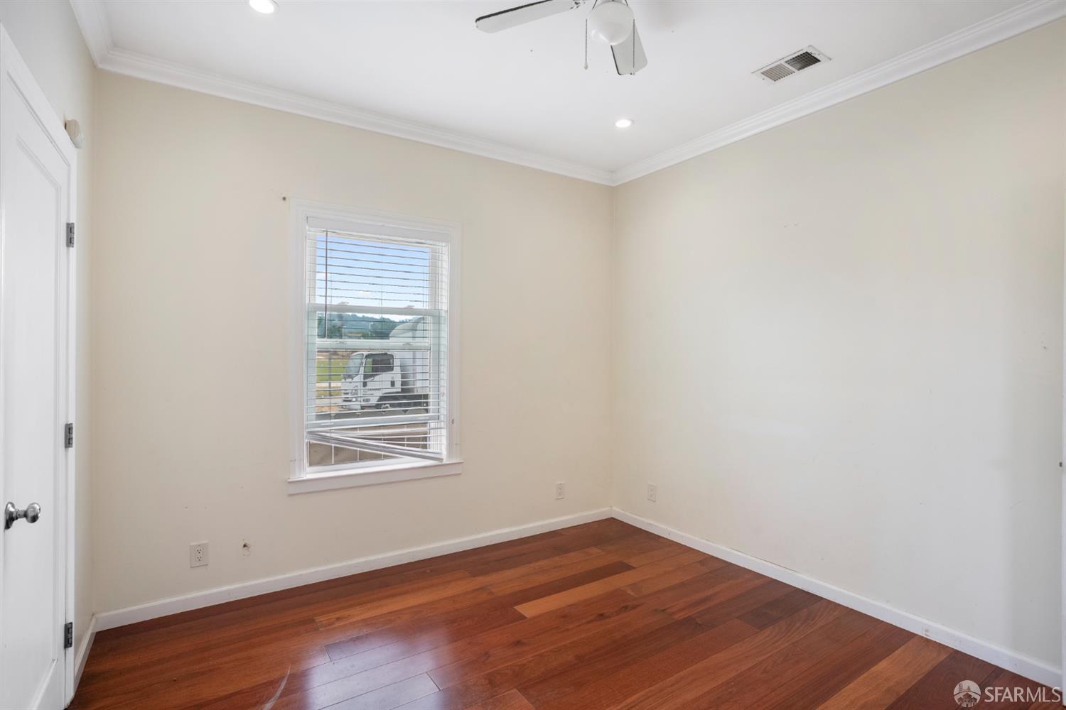 Detail Gallery Image 16 of 32 For 3834 Waller Ave, Richmond,  CA 94804 - 2 Beds | 1 Baths