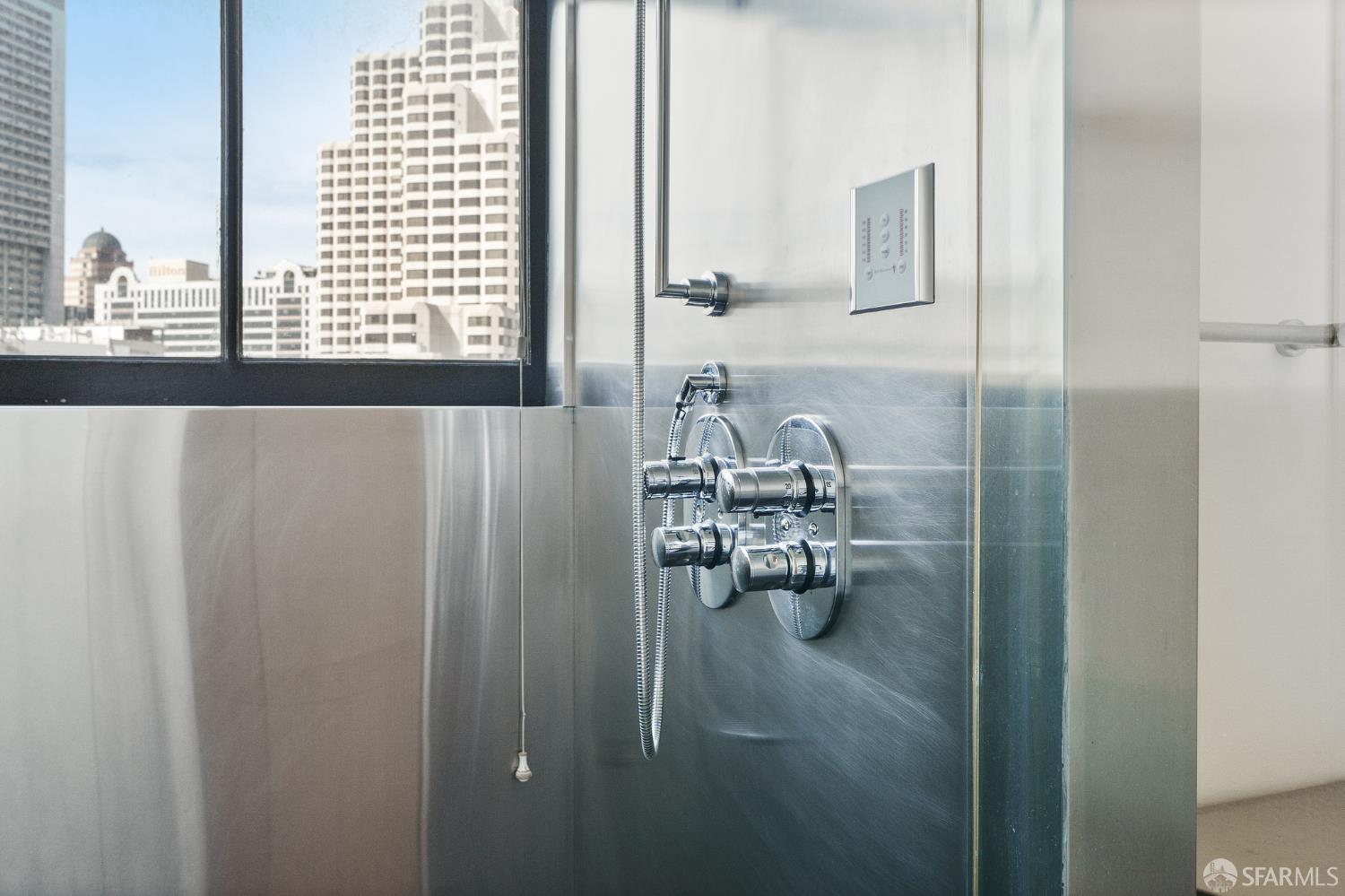 Detail Gallery Image 41 of 60 For 2 Mint Plz #1001,  San Francisco,  CA 94103 - 4 Beds | 3 Baths