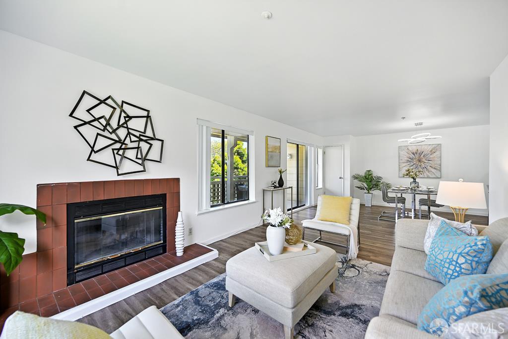 Detail Gallery Image 13 of 54 For 305 Oak Ct, Daly City,  CA 94014 - 3 Beds | 2 Baths