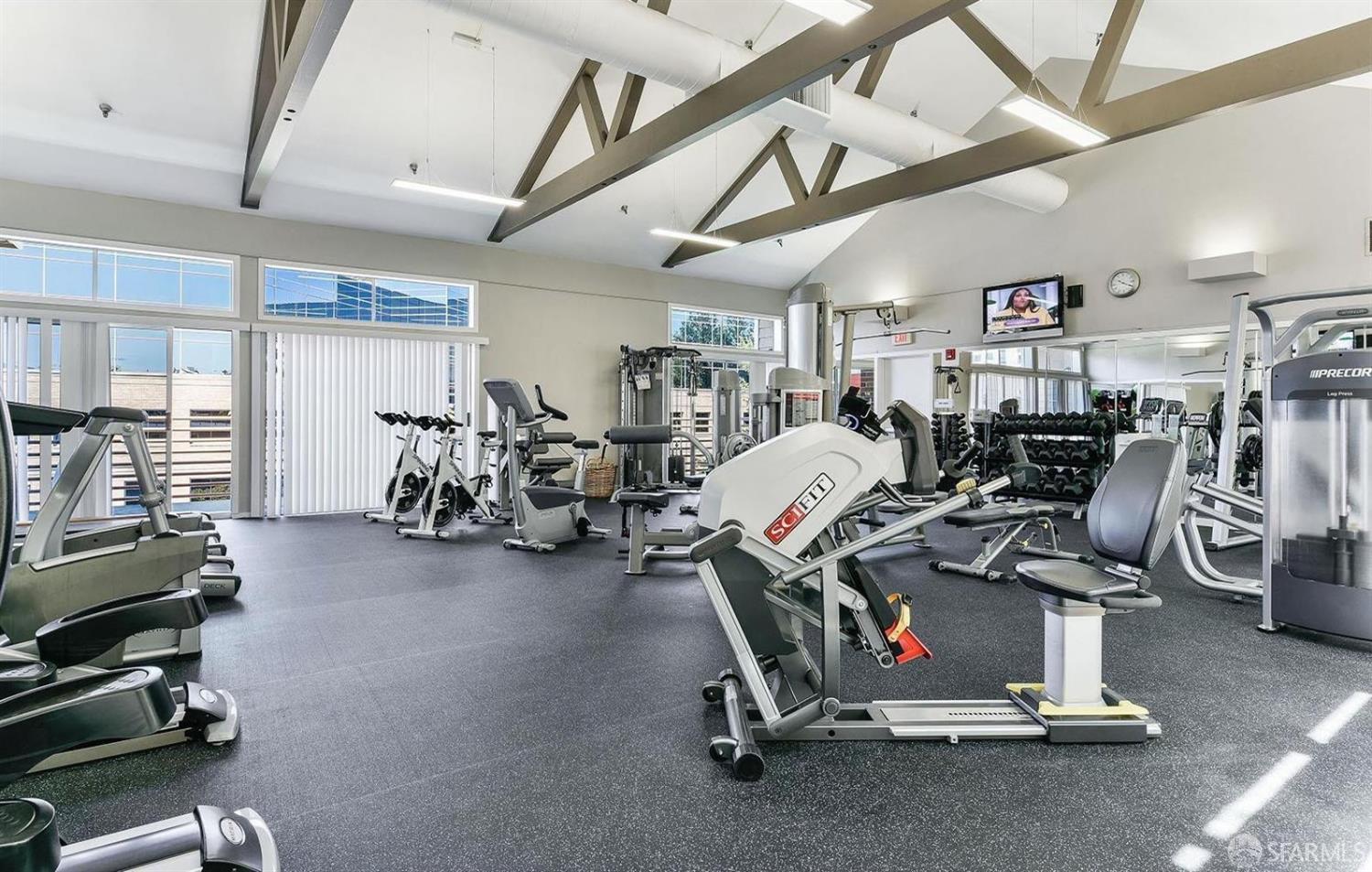 Detail Gallery Image 31 of 36 For 6400 Christie Ave #5201,  Emeryville,  CA 94608 - 2 Beds | 2 Baths